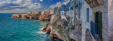 How to get from Trani to Polignano a Mare by train, car or bus